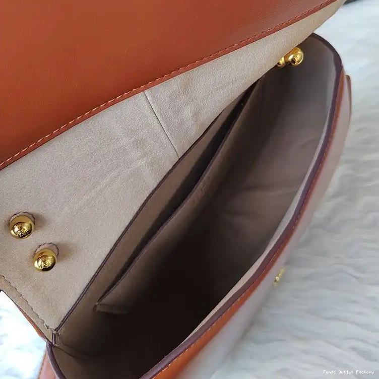 Vintage HOT In Medium Fendi Brown Calf C'mon Leather Bag 0614